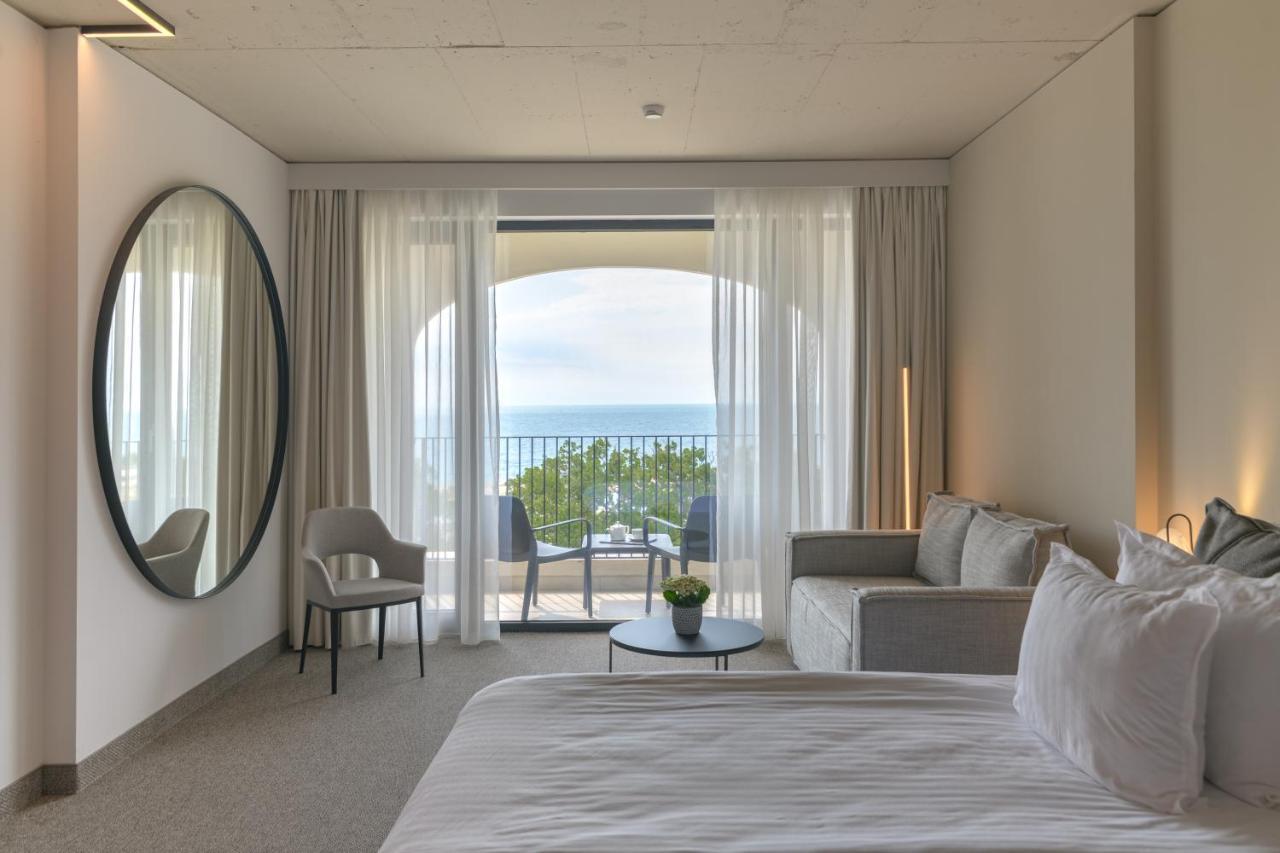 Ensana Aquahouse Hotel Saints Constantine and Helena Exterior photo