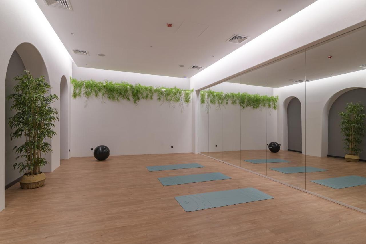 Ensana Aquahouse Hotel Saints Constantine and Helena Exterior photo A yoga studio